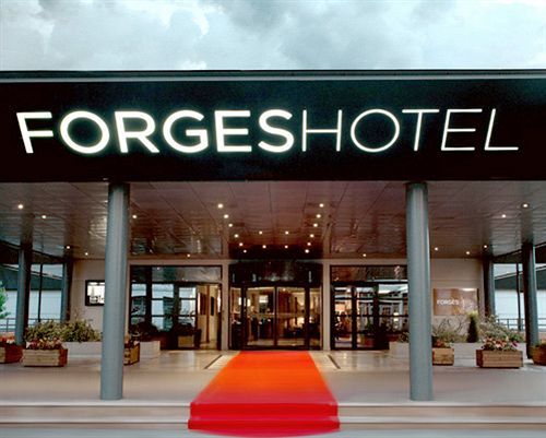 Le Forges Hotel Exterior photo
